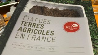 Le premier rapport de l’état des terres agricole de Terre de liens a été dévoilé le 1er mars au Salon international de l’agriculture. © A. Marcotte/GFA Le premier rapport de l’état des terres agricole de Terre de liens a été dévoilé le 1er mars au Salon international de l’agriculture. © A. Marcotte/GFA